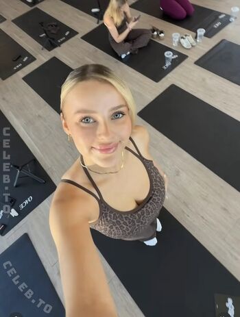 Full leaked Eyfreundin  page private onlyfans photo