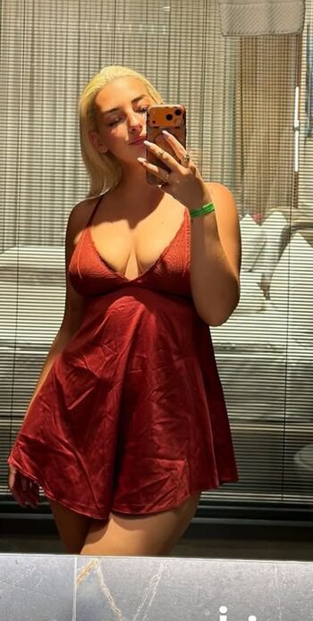 Full leaked Ezgi ergenc private onlyfans photo