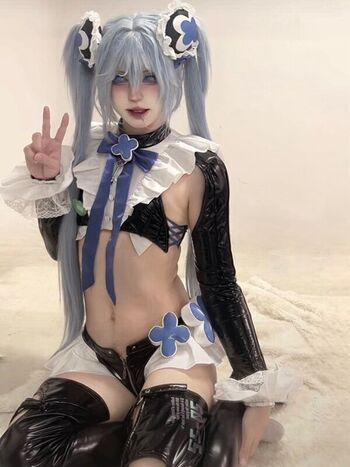 Full leaked Ezsteel cos private onlyfans photo