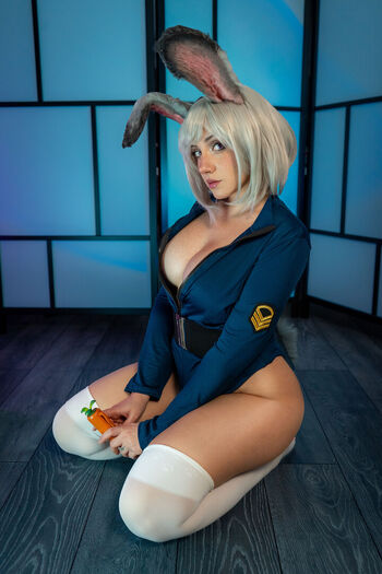Full leaked Ezy summers cosplay private onlyfans photo