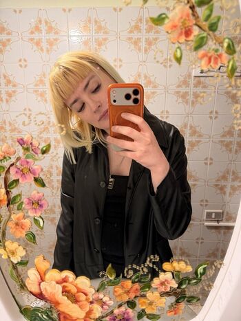 Full leaked Fmicom private onlyfans photo