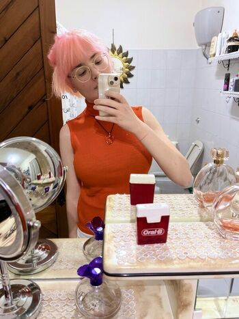 Full leaked Fmicom private onlyfans photo