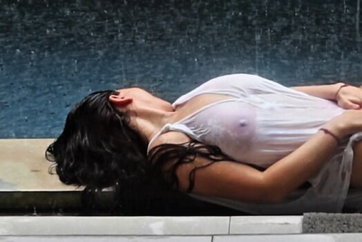 Full leaked Fainazuckerman private onlyfans photo