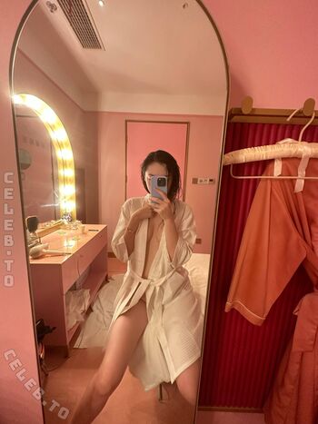 Full leaked Fanfan private onlyfans photo