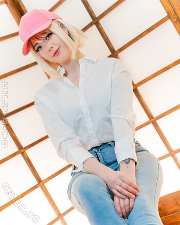 Full leaked Farbenfuchs private onlyfans photo