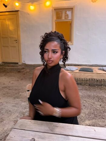 Full leaked Fatimacheriee private onlyfans photo