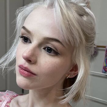 Full leaked Fauxre private onlyfans photo