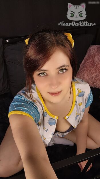 Full leaked Feardakitten private onlyfans photo