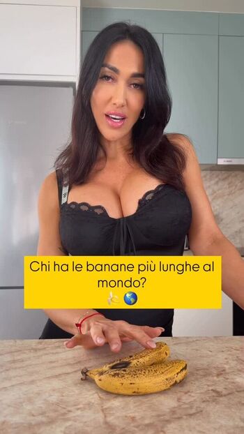 Full leaked Federicapacela private onlyfans photo