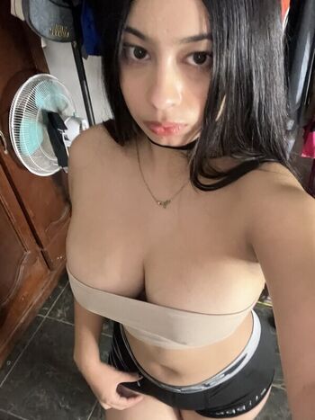 Full leaked Feersshii page private onlyfans photo