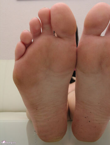 Full leaked Maria bakalova/ private onlyfans photo