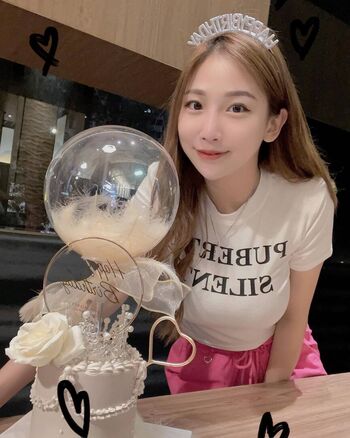 Full leaked Feifeihsieh page private onlyfans photo