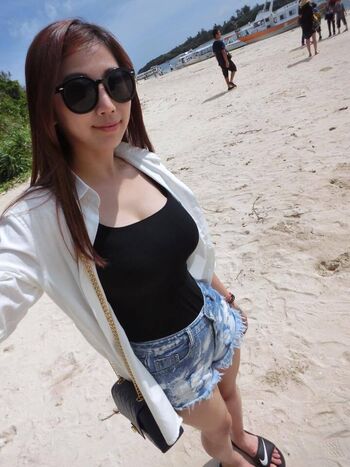 Full leaked Feifeihsieh page private onlyfans photo