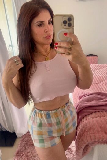 Full leaked Felina cris page private onlyfans photo