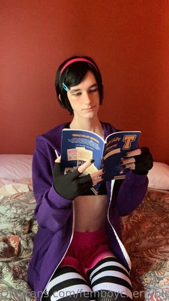 Full leaked Femboycherryblossom private onlyfans photo