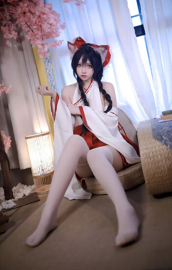 Full leaked Fengmaoss page private onlyfans photo