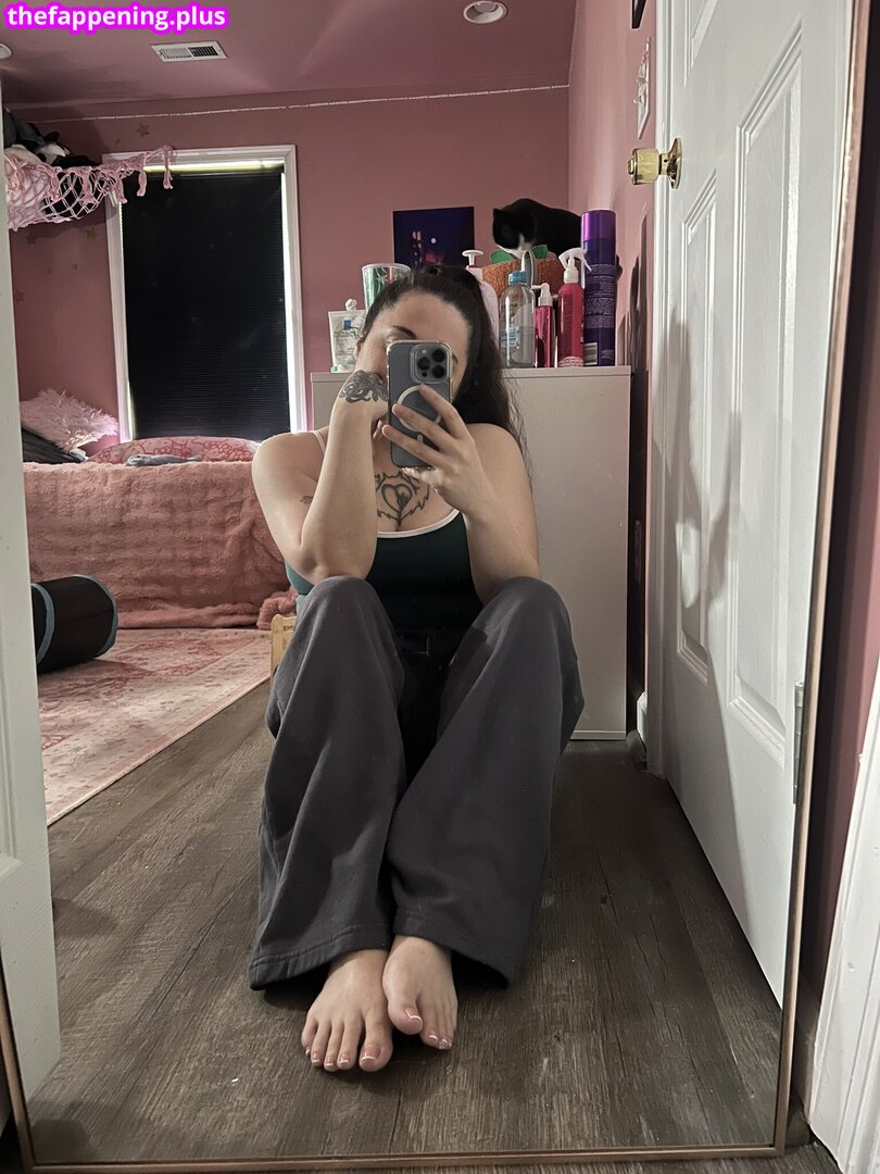 ffs_roxanne / ffsroxanne / https: Meztelen OnlyFans Fotó #2