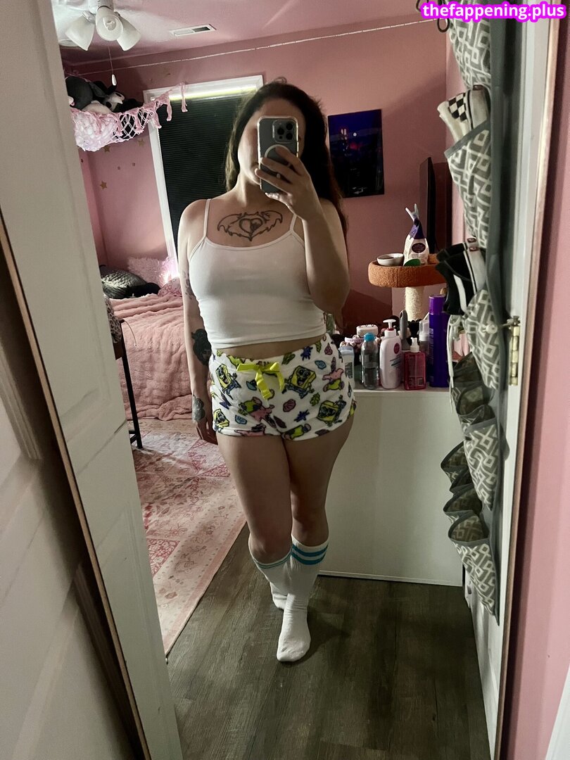 ffs_roxanne / ffsroxanne / https: Meztelen OnlyFans Fotó #4