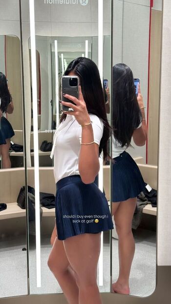 Full leaked Fifi sharma private onlyfans photo