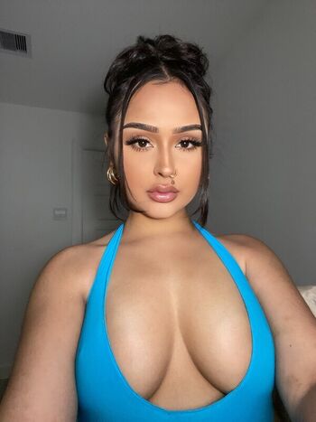 Full leaked Fijiwatter private onlyfans photo