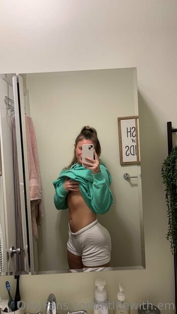 Full leaked Fitlifewith em private onlyfans photo