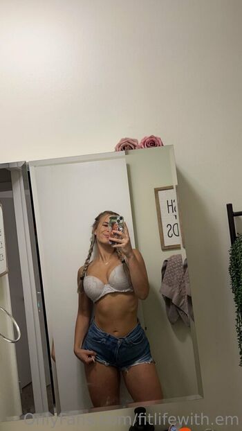 Full leaked Fitlifewith em private onlyfans photo