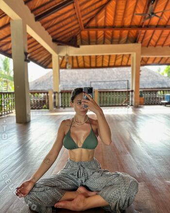 Full leaked Fitnessgirlemma private onlyfans photo