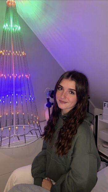 Full leaked Flavie stch private onlyfans photo