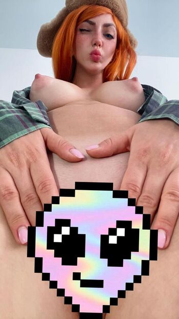 Full leaked Fleurxxy private onlyfans photo