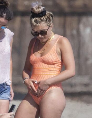 Full leaked Florence pugh  page private onlyfans photo