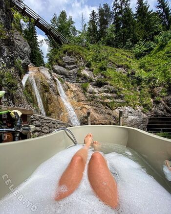 Full leaked Flotteliselotte private onlyfans photo