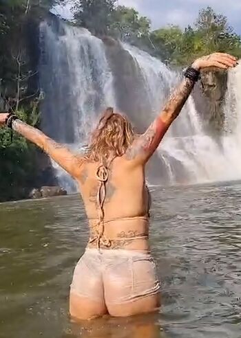 Flávia Martins Pinheiro