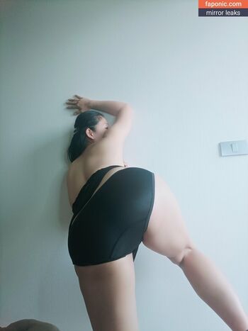 Full leaked Fonfriendly private onlyfans photo