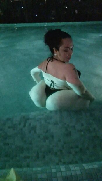 Full leaked Fonplussizethailand private onlyfans photo