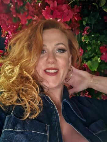 Foxy English Redhead