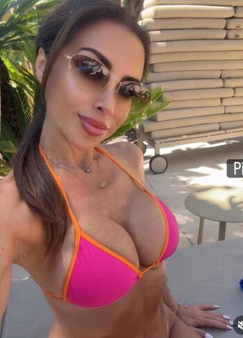 Full leaked Francine lewis private onlyfans photo