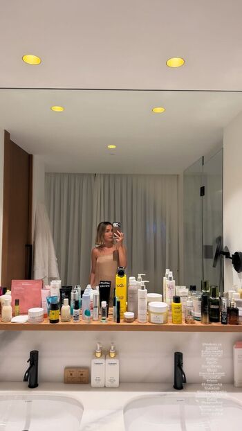 Full leaked Frankie bridge private onlyfans photo