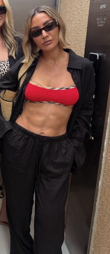 Full leaked Frankie bridge private onlyfans photo