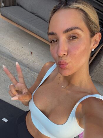 Full leaked Frankie bridge private onlyfans photo