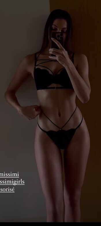 Full leaked French celebrities only singer page private onlyfans photo