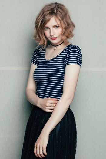 Freya Ella