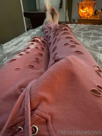 Full leaked Freyasirensong page private onlyfans photo