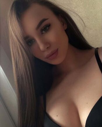 Full leaked Frollkina private onlyfans photo