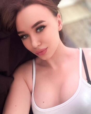 Full leaked Frollkina private onlyfans photo