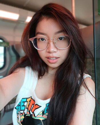 Full leaked Fruitypoppin private onlyfans photo