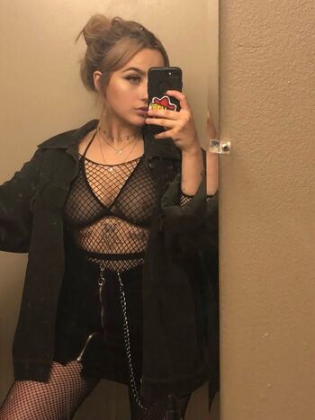 Full leaked Gatgirl  page private onlyfans photo