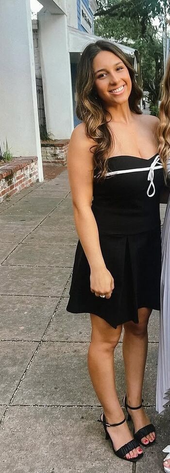 Full leaked Gabby gray private onlyfans photo