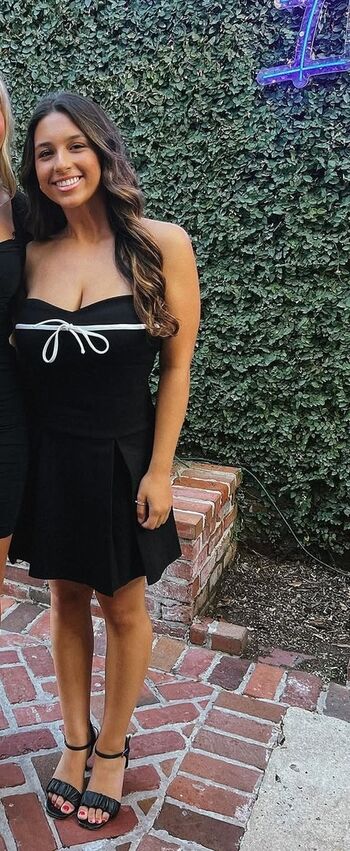 Full leaked Gabby gray private onlyfans photo