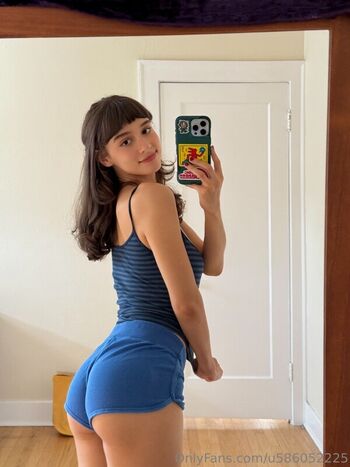 Full leaked Gabbyking private onlyfans photo