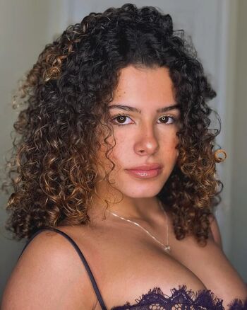 Full leaked Gabriella saraivah page private onlyfans photo